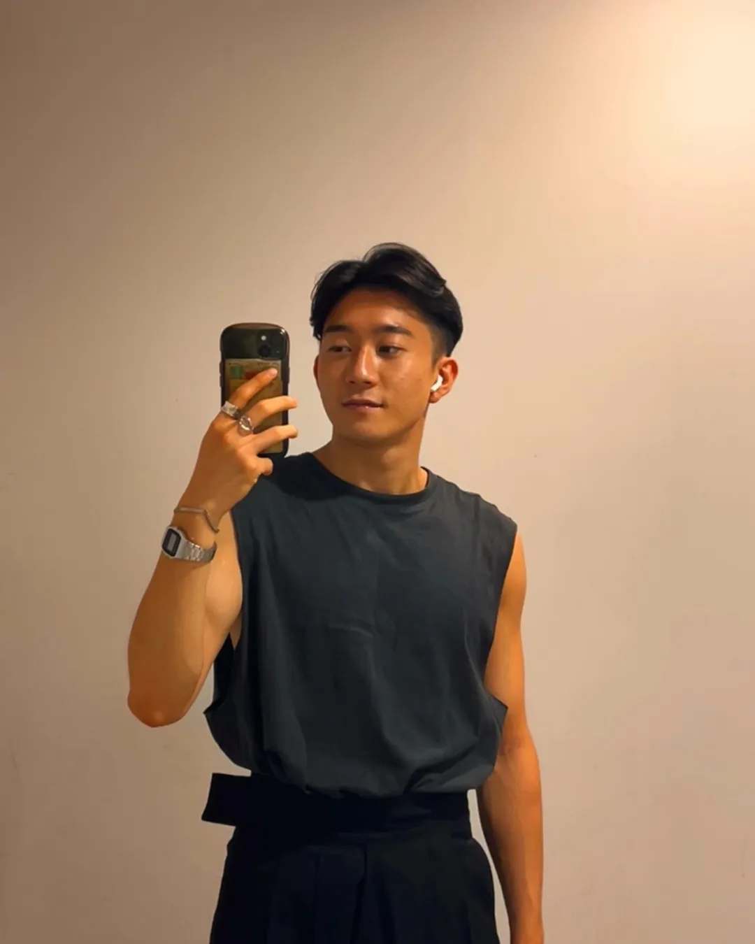 GAY圈热议的日本男男恋综 9位男嘉宾谁是天菜？-NICEOLO