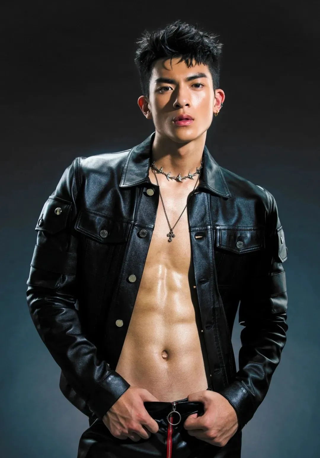 19岁的钻石男大,又又又被男摄影师拍了!-NICEOLO