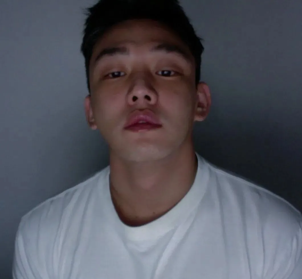 刘亚仁竟然宣布复出了!他与30岁熟男的瓜都吃了吗?!-NICEOLO