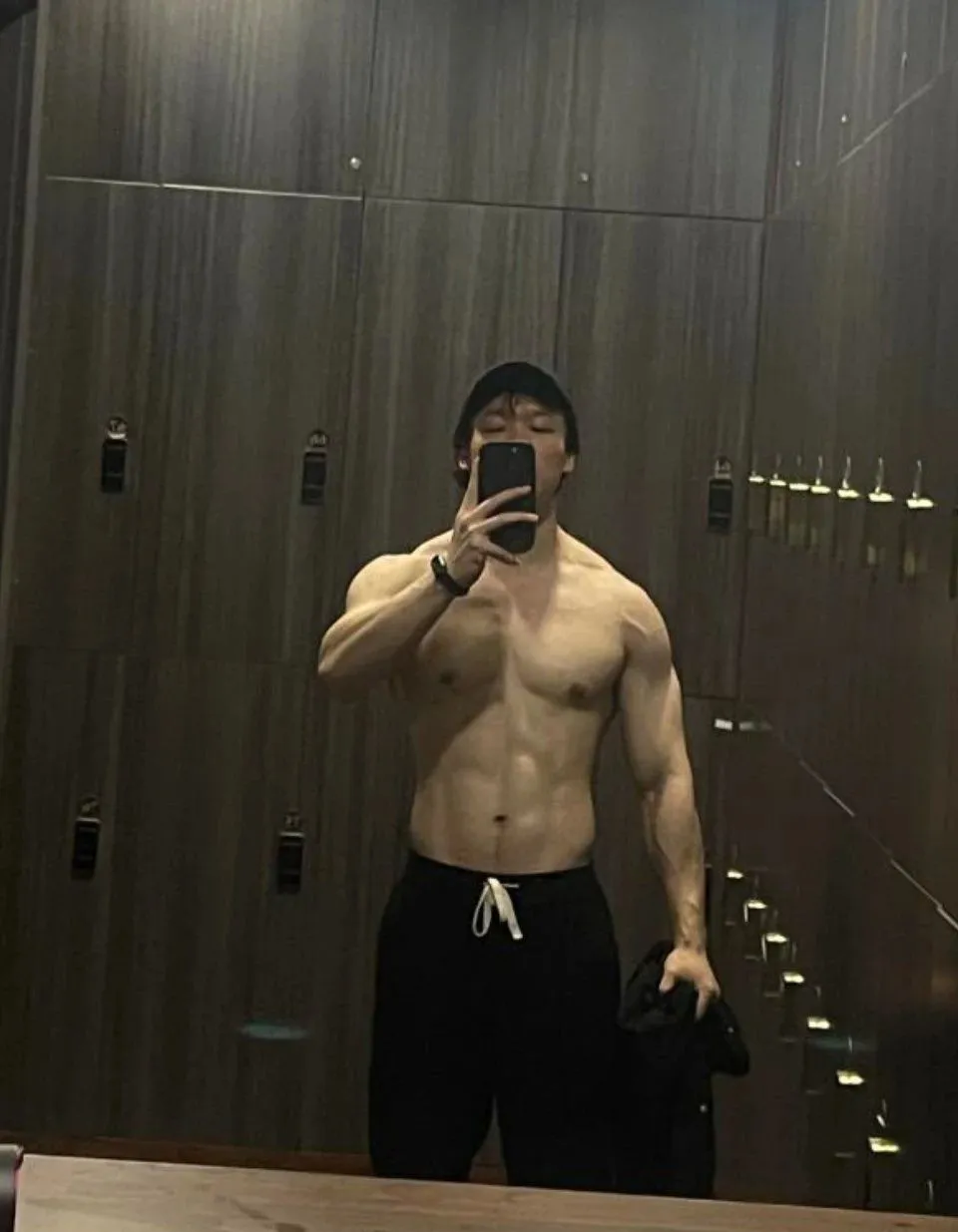 到位的男技师都这么优质了吗？之前p图假照差距大引热议！-NICEOLO