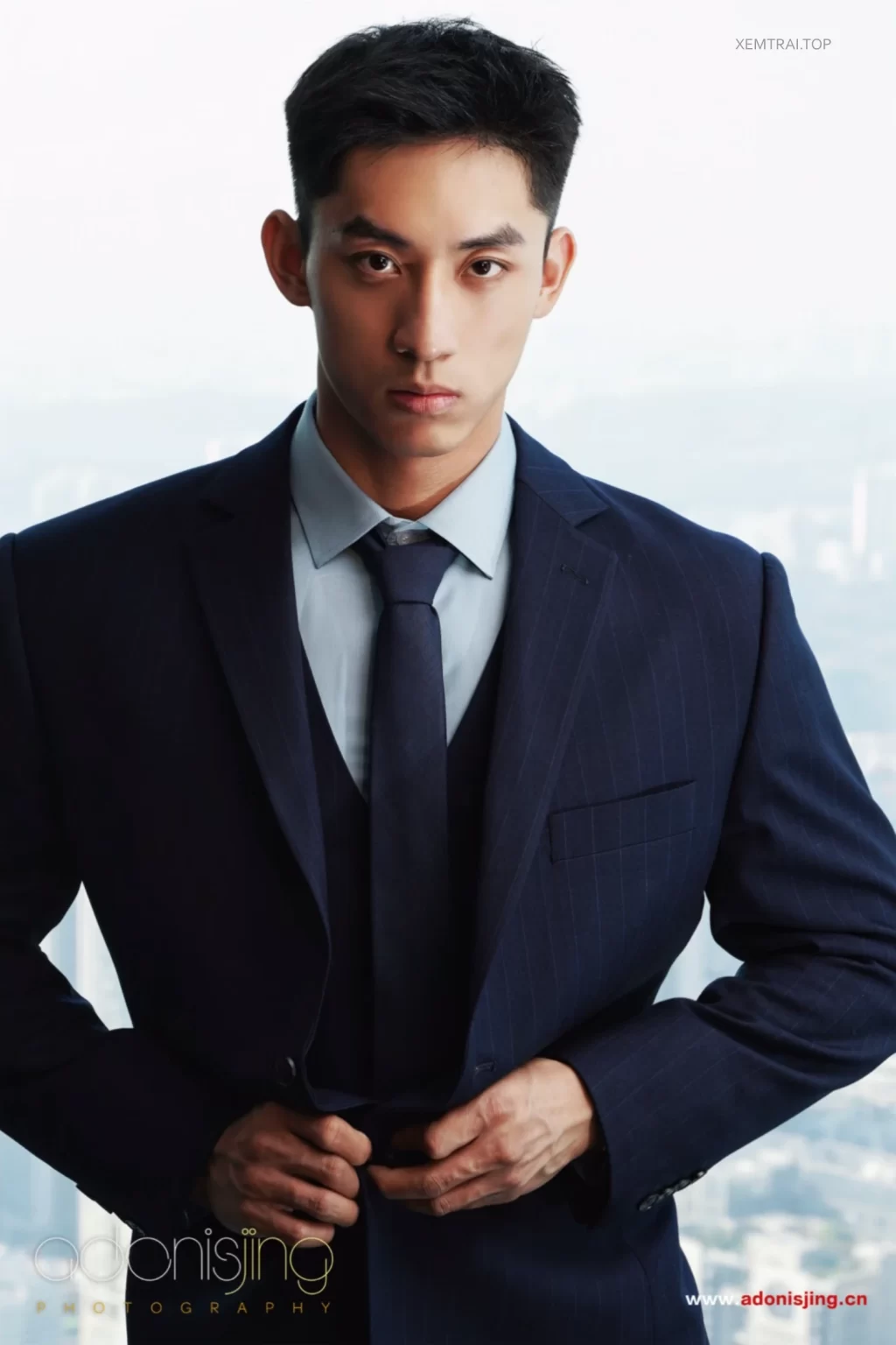 ADONISJING 劉京 John寫真書 Vol.01 高級感男人-NICEOLO